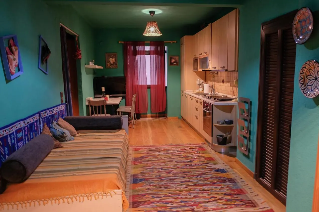 סלוניקי Takadum Home